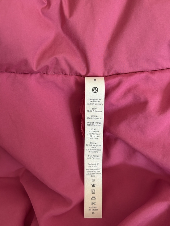 Lululemon Pink Puffer Jacket - Hooded. Size 8